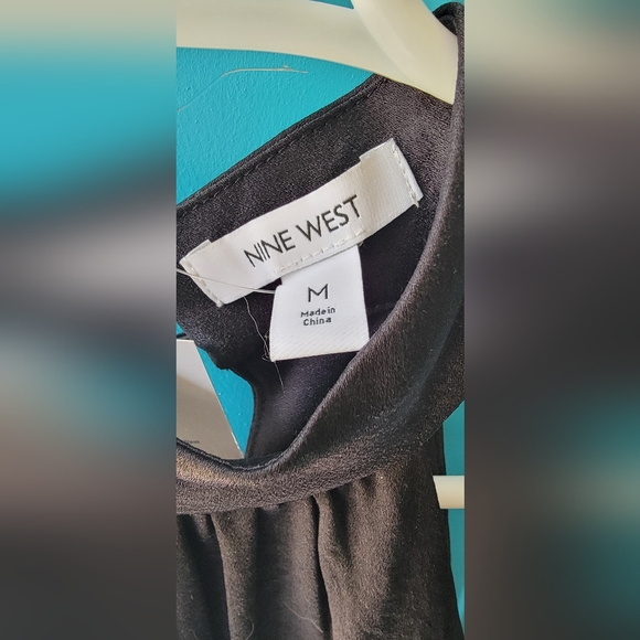 Women's Size Medium RUFFLE SWING DRESS - Picture 5 of 9